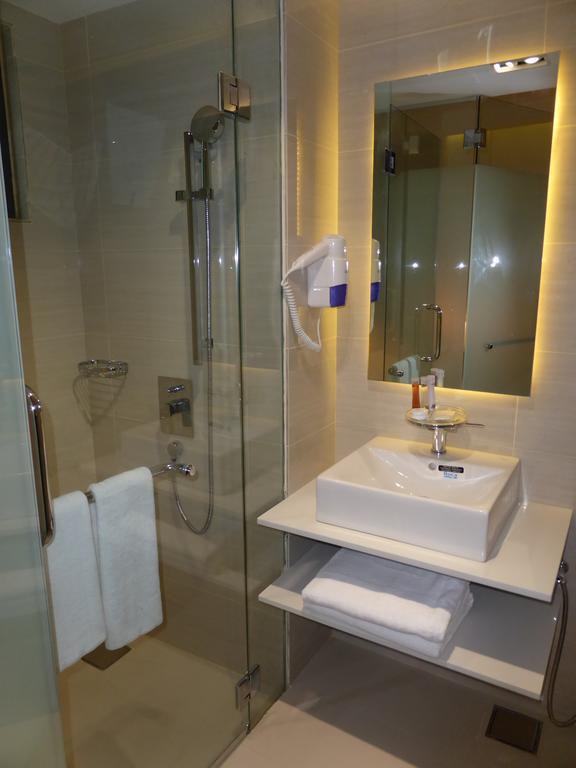 Melange Boutique Hotel Bukit Bintang Куала-Лумпур Экстерьер фото