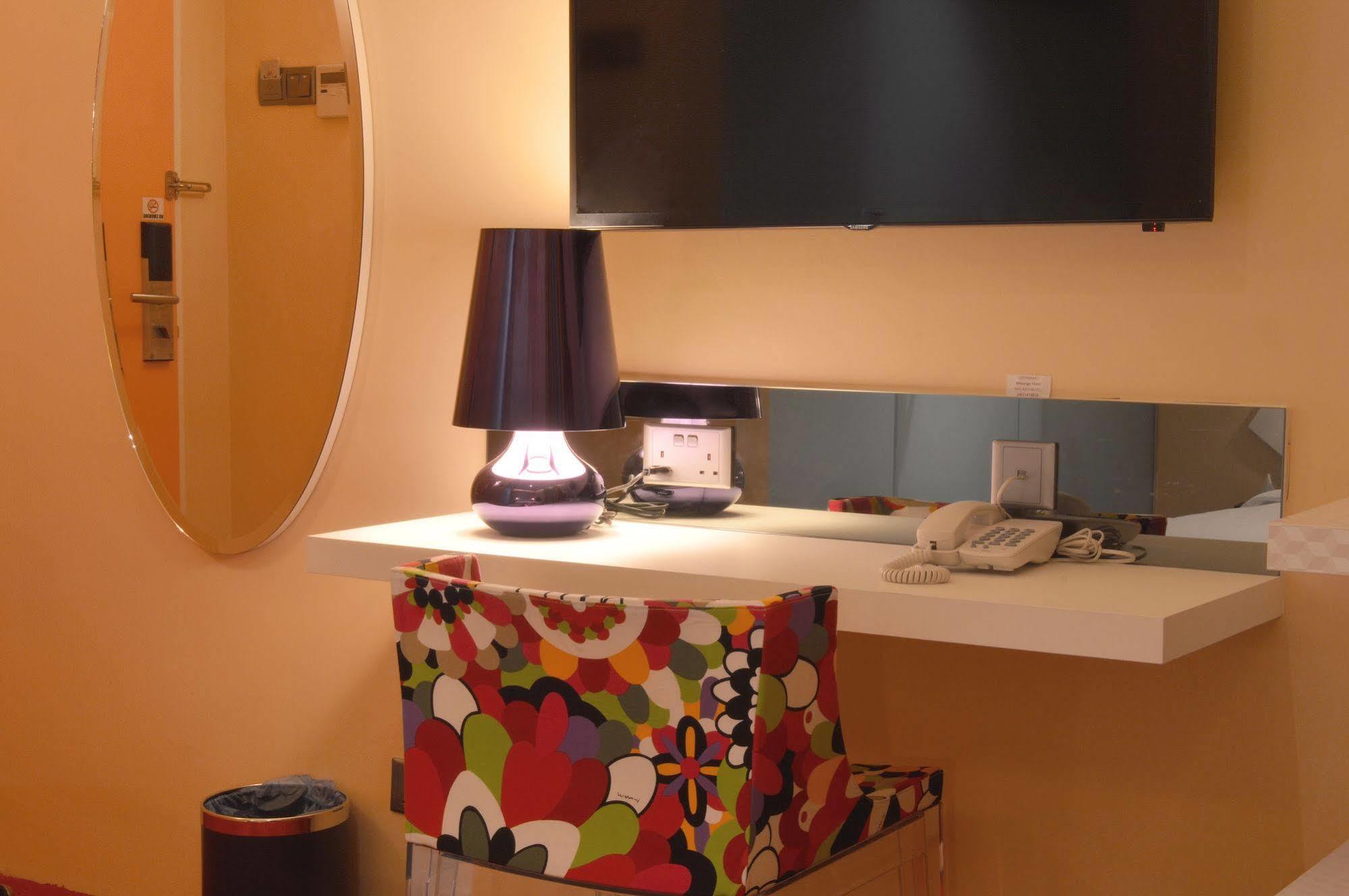 Melange Boutique Hotel Bukit Bintang Куала-Лумпур Экстерьер фото